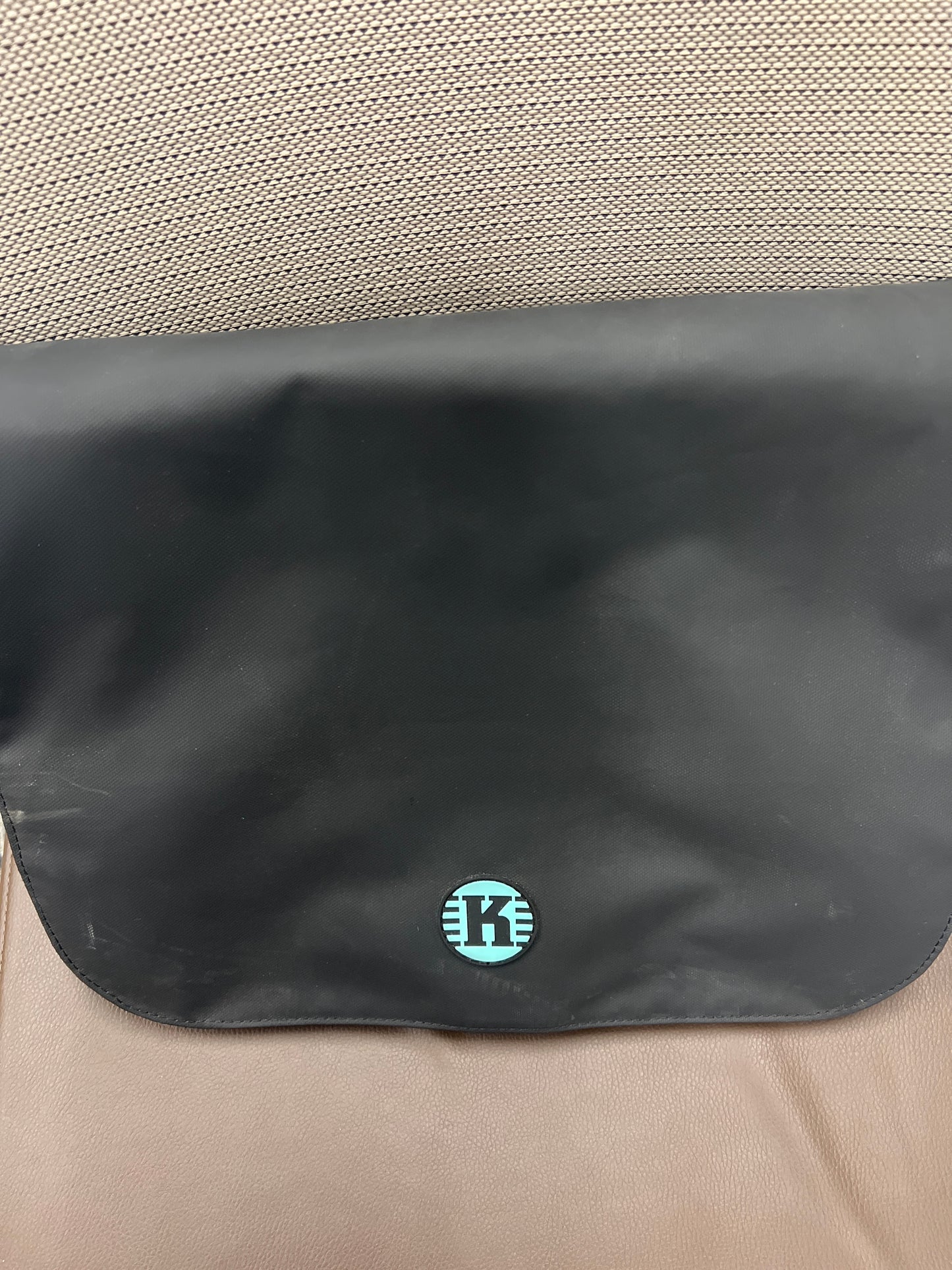 Hiva - Messenger Bag